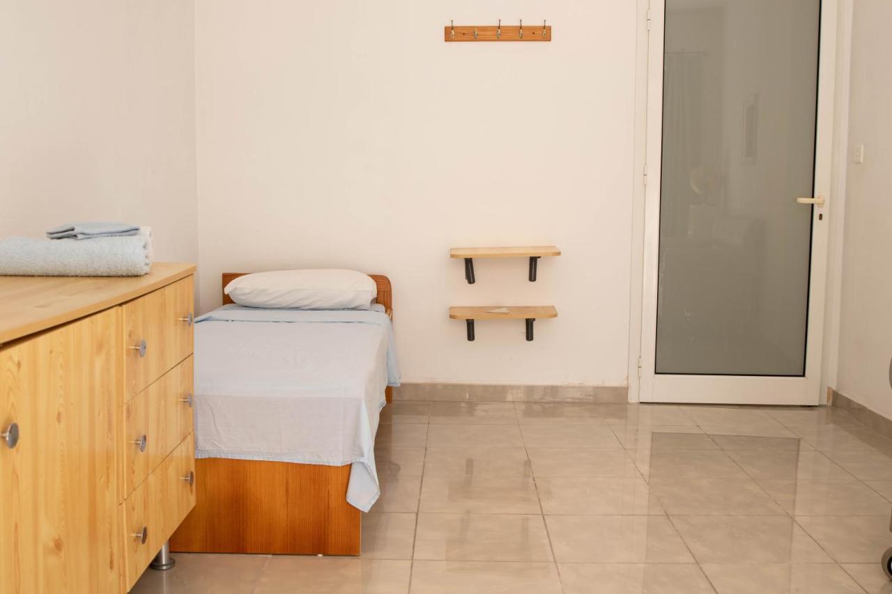 Spacious 3-Bedroom Apartment 30 Seconds From Sea Marsaskala Exterior foto
