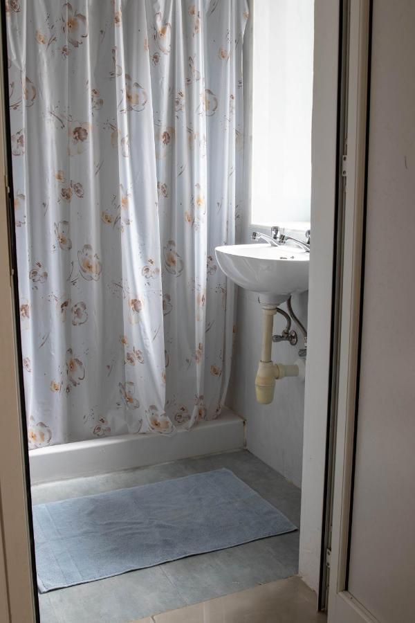 Spacious 3-Bedroom Apartment 30 Seconds From Sea Marsaskala Exterior foto